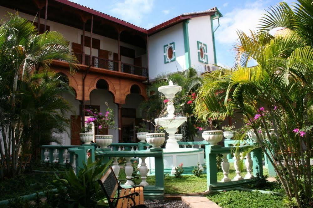 Hotel Dario Гранада Экстерьер фото