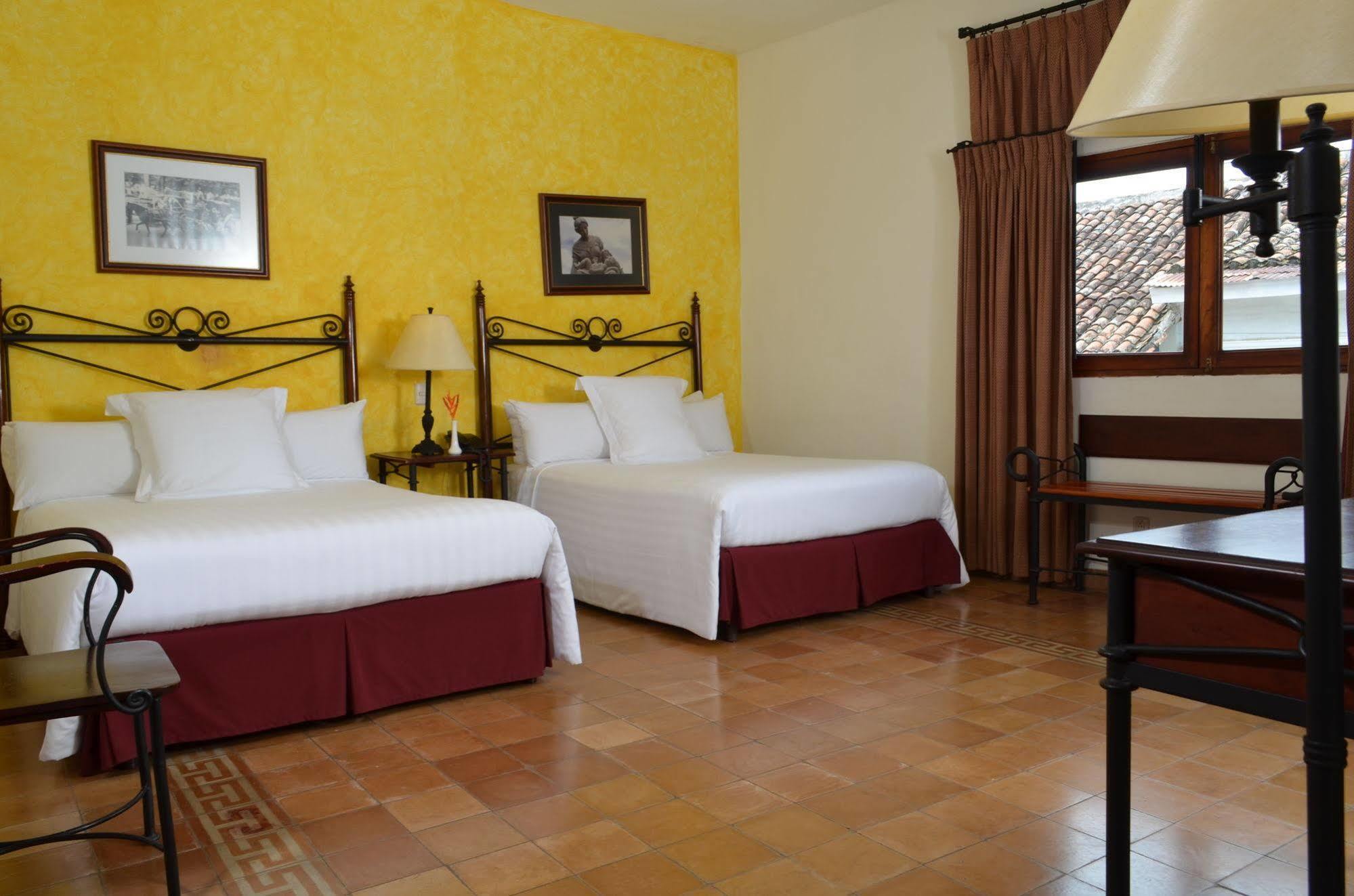 Hotel Dario Гранада Экстерьер фото